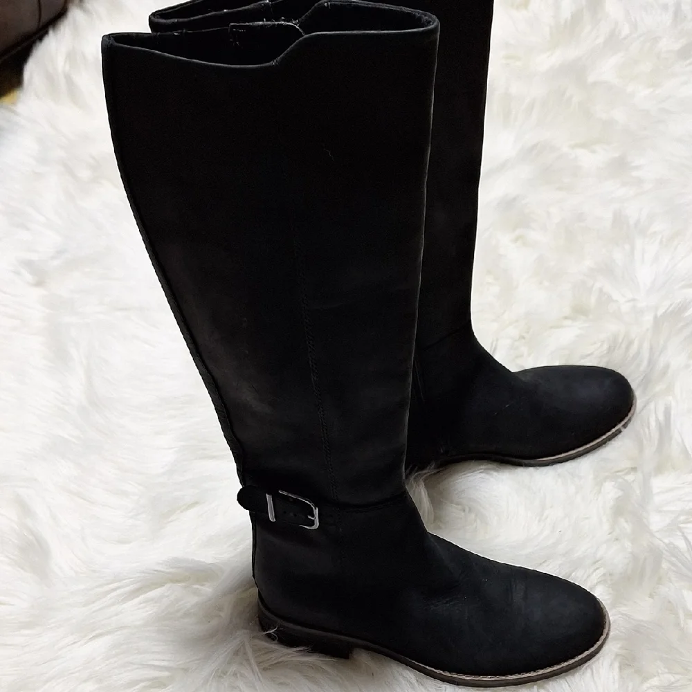 NWT Elegant Black Clarks 6M Knee-High Women's Boots